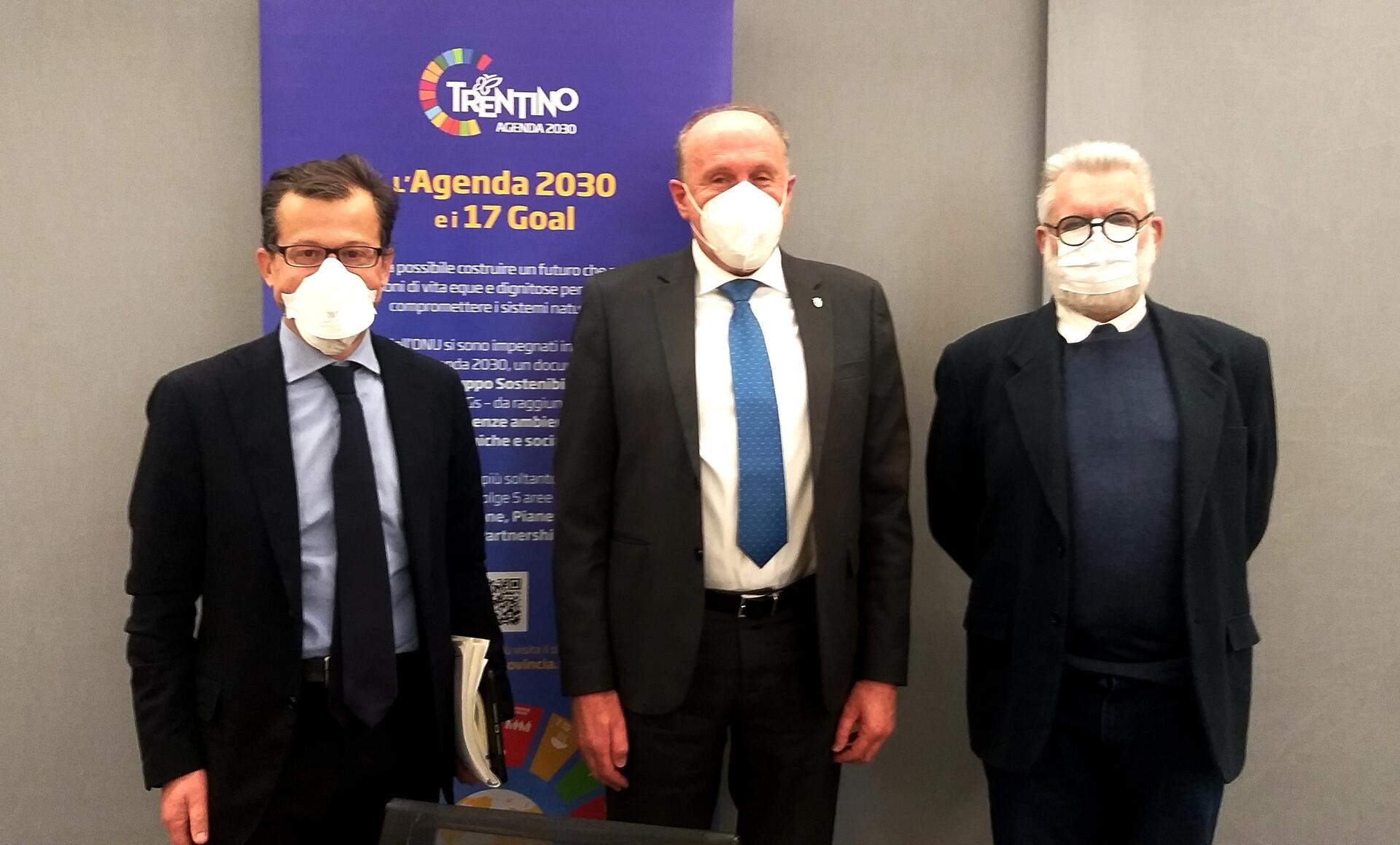 Prende il via un ampio e capillare percorso partecipativo, coordinato dall’Agenzia provinciale per la protezione dell’ambiente, finalizzato ad arrivare entro maggio 2021 all’approvazione definitiva della Strategia provinciale per lo sviluppo sostenibile, adottata in via preliminare dalla Giunta provinciale il 14 dicembre 2020. L’obiettivo è quello di coinvolgere l’intero territorio e tutti i suoi attori, per iniziare a costruire in modo condiviso un Trentino sostenibile entro il 2030.