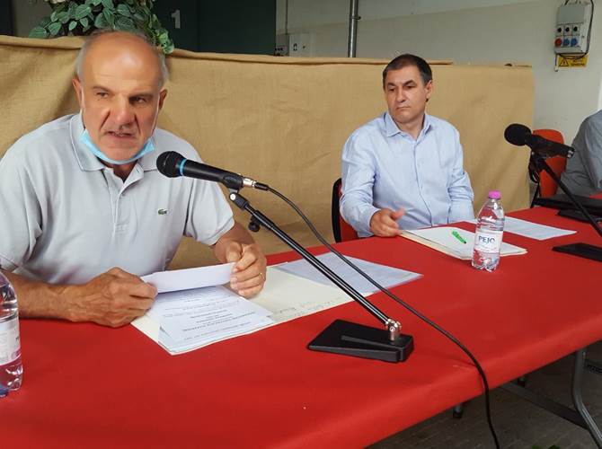 Assemblea Federazione Allevatori: sì unanime dei soci al bilancio 2019 Alla sede della Federazione in via delle Bettine a Trento, gli allevatori trentini riuniti in assemblea hanno approvato con voto unanime un bilancio positivo. L’assemblea ha rispettato le norme legate alla distanza di sicurezza dettate dall’emergenza Coronavirus.