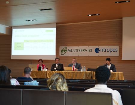Un momento dell'assemblea