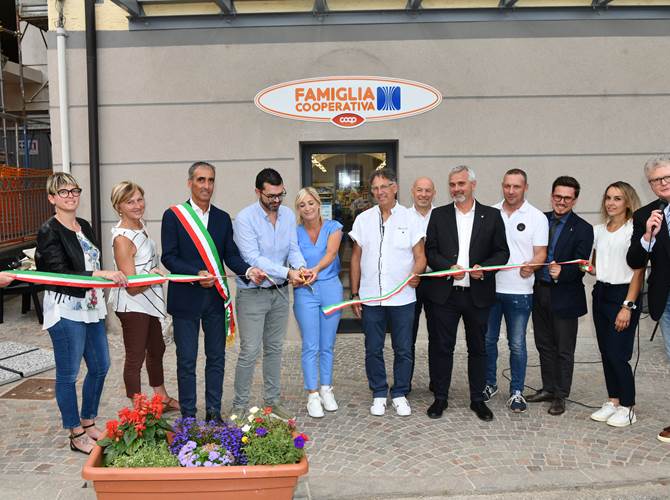 Taglio del nastro