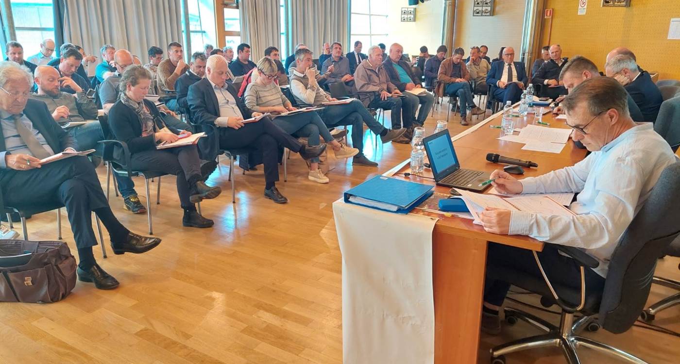 Panoramica assemblea