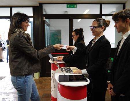 Un momento della registrazione della Carta inCooperazione