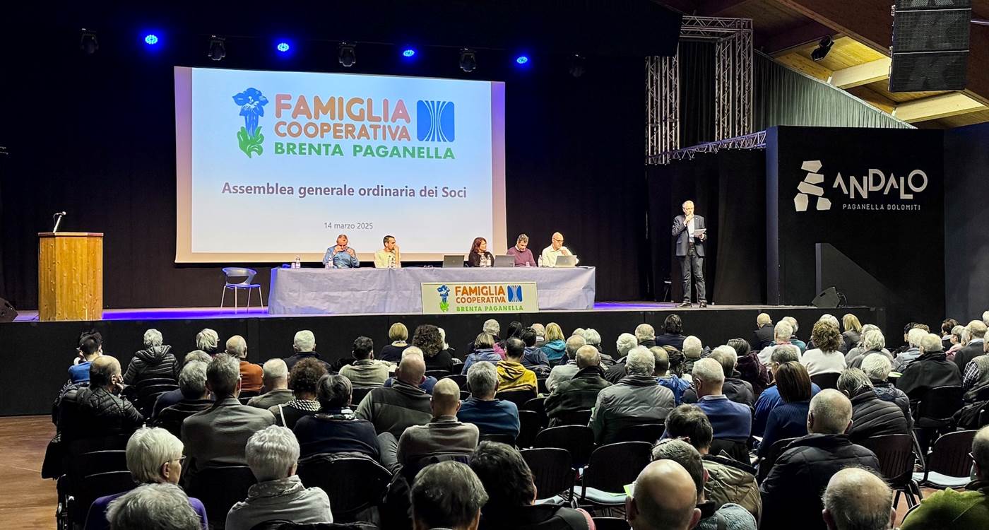 Un momento dell'assemblea