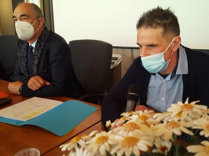 Da sinistra Sergio Paoli e Renato Costa, direttore e presidente di Latte Trento
